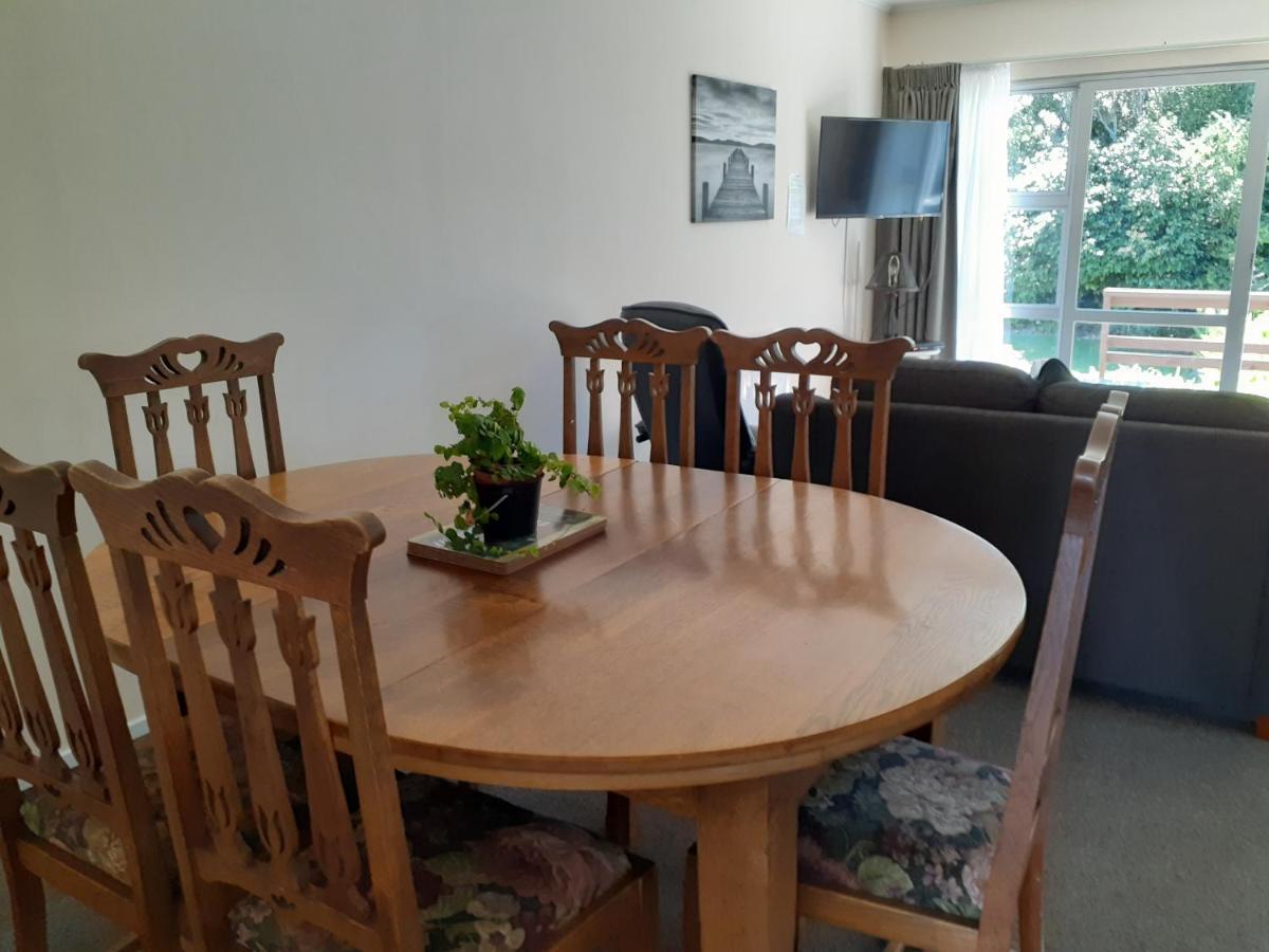 Golden Bay Motel Takaka Kültér fotó