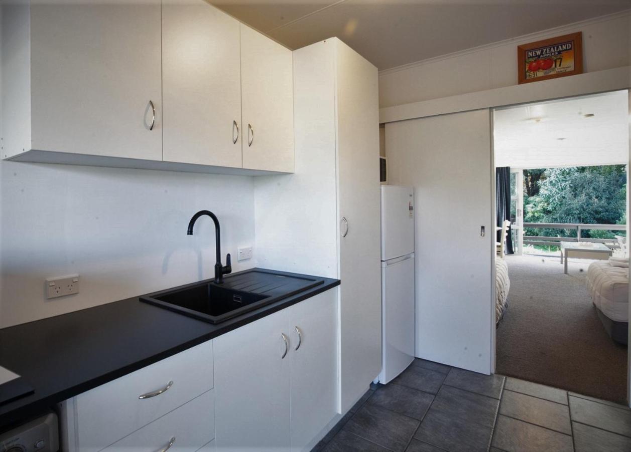 Golden Bay Motel Takaka Kültér fotó